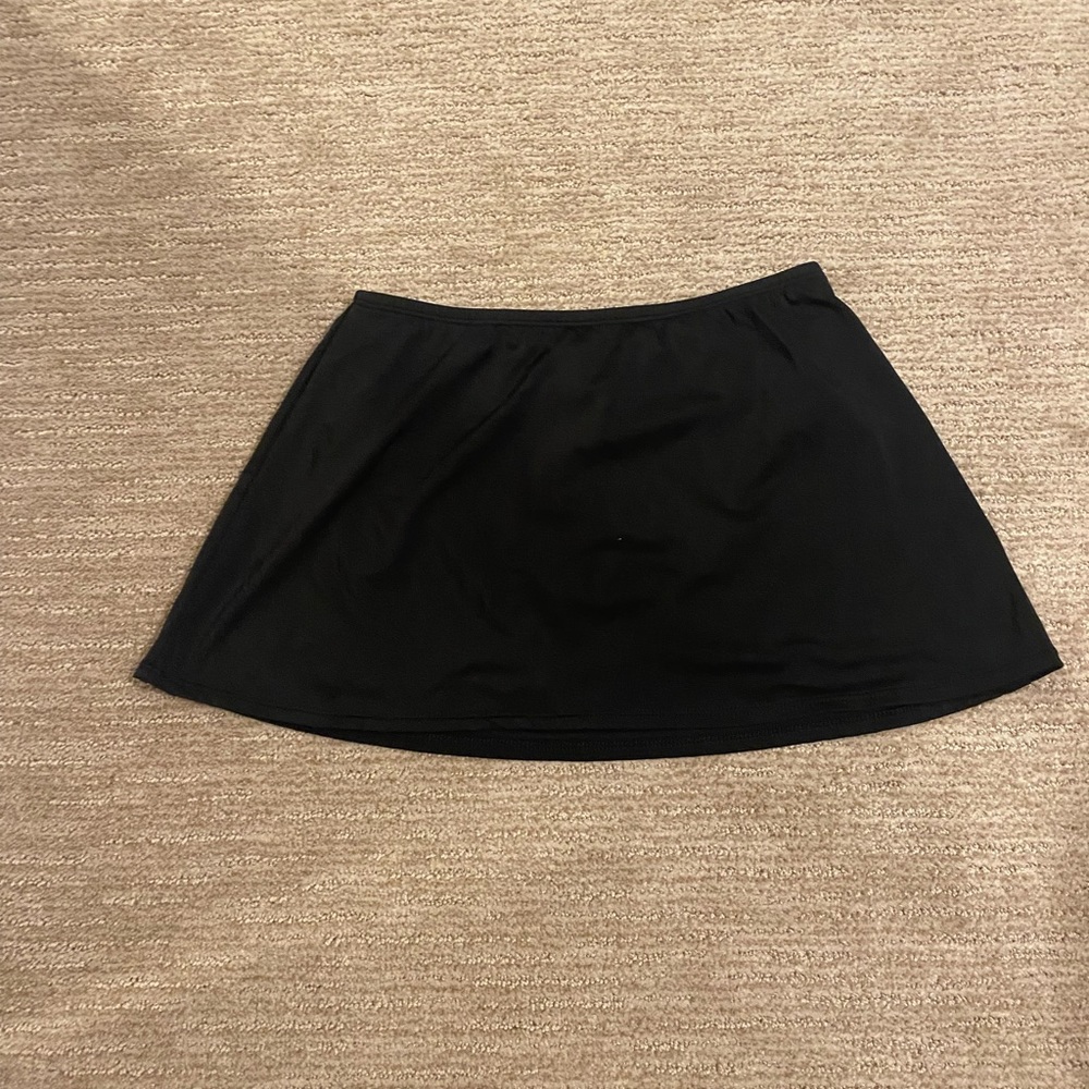 24th & Ocean Black Swimsuit Skirt